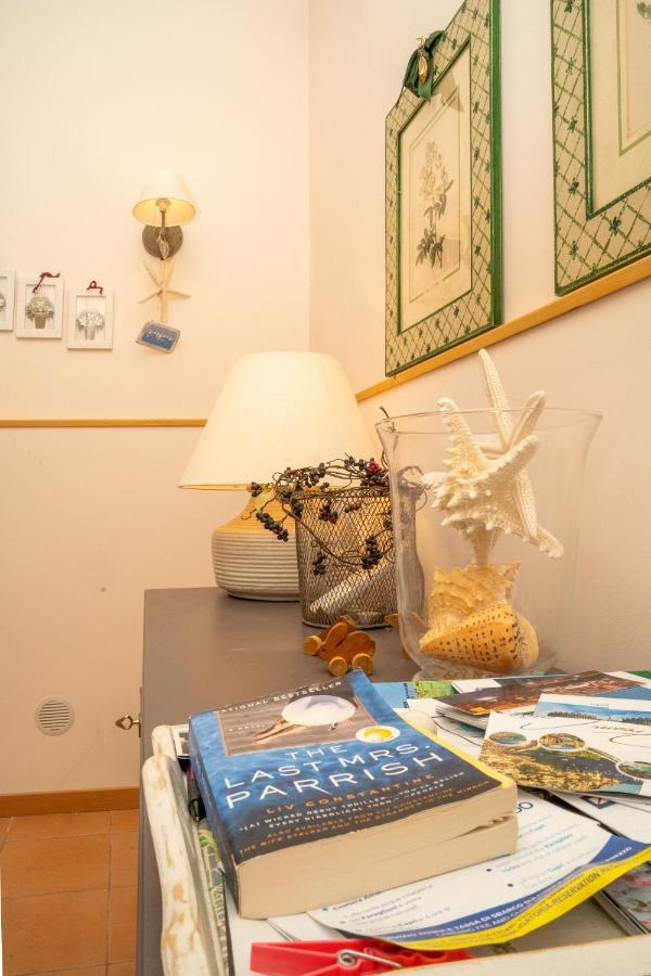 Donna Carmela Apartment Scala Luaran gambar