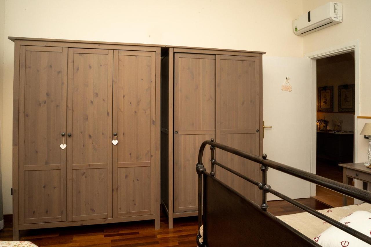 Donna Carmela Apartment Scala Luaran gambar
