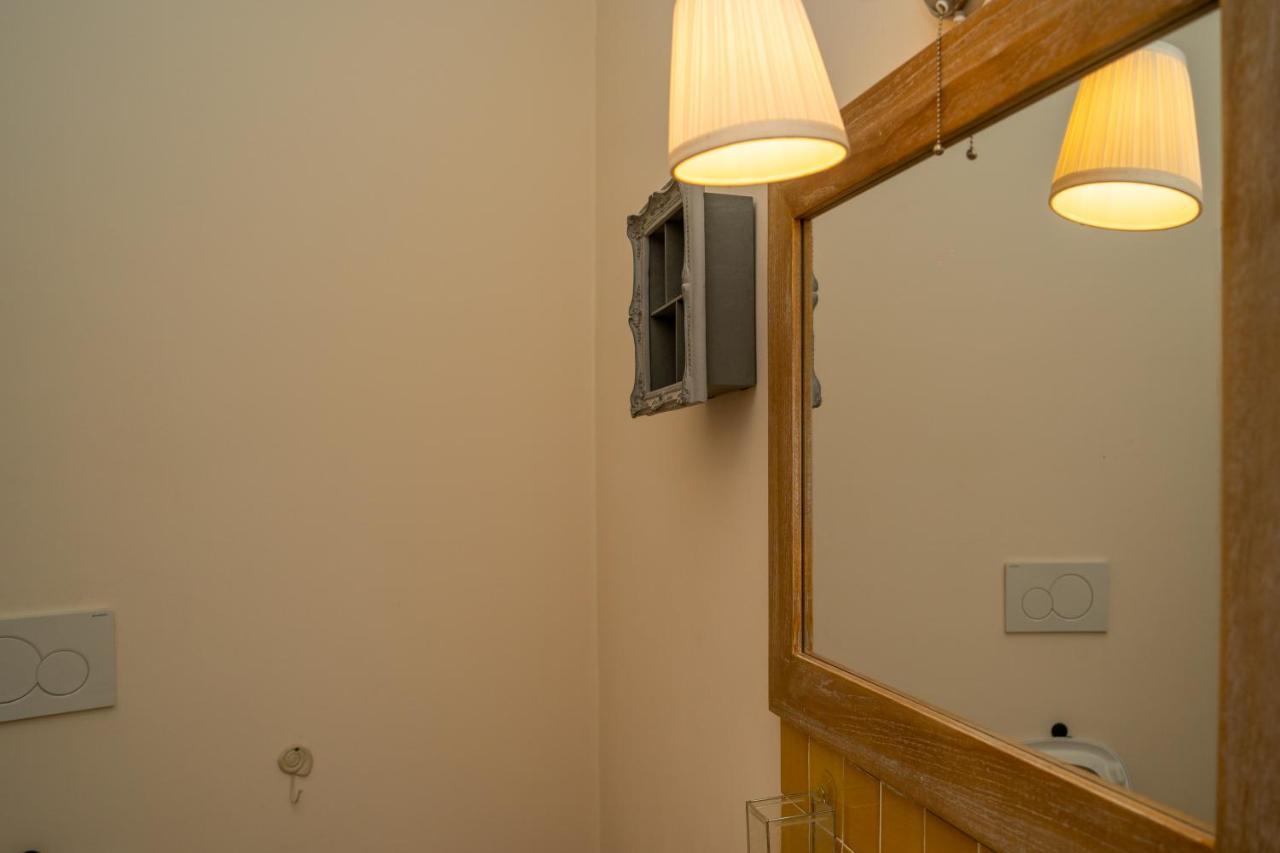 Donna Carmela Apartment Scala Luaran gambar