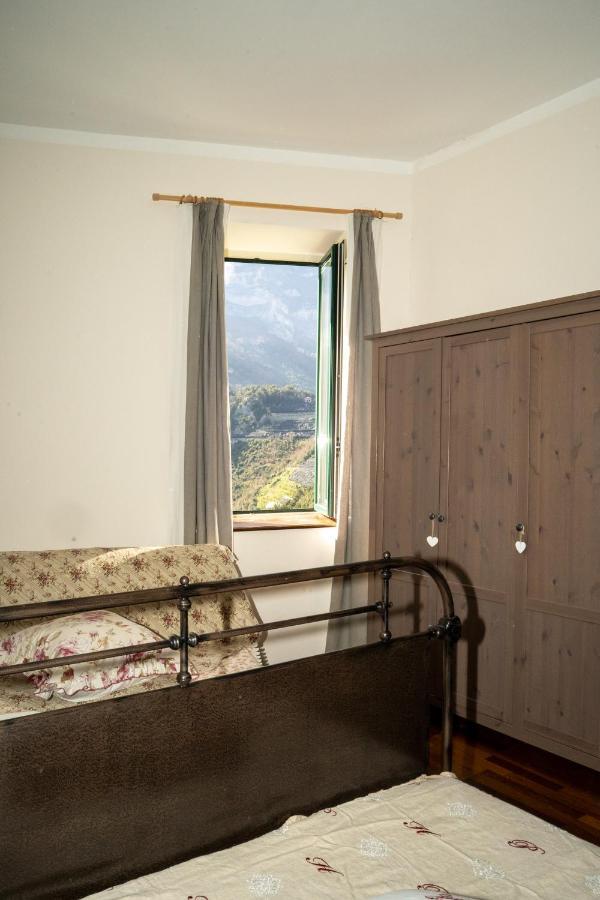 Donna Carmela Apartment Scala Luaran gambar